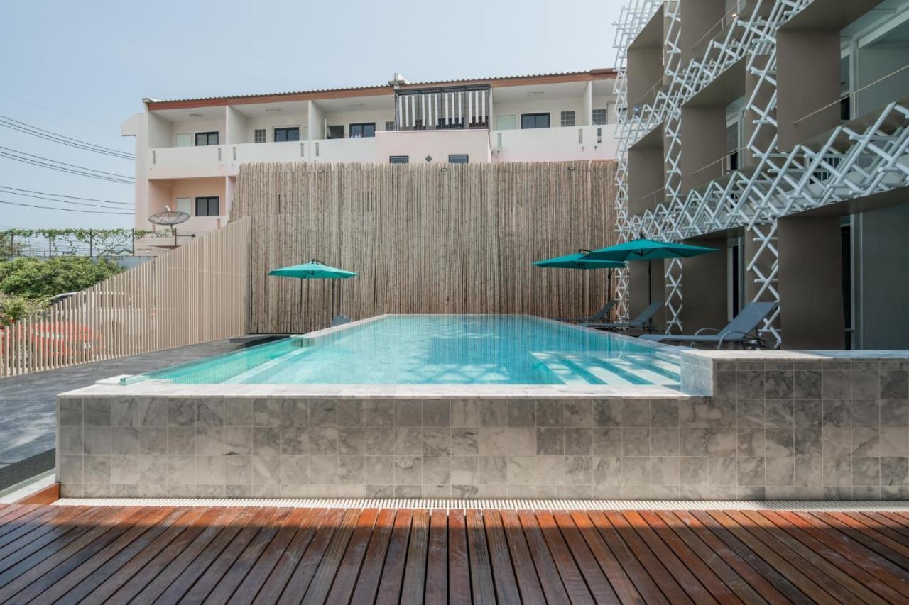 Yanud Residence Пхукет Экстерьер фото